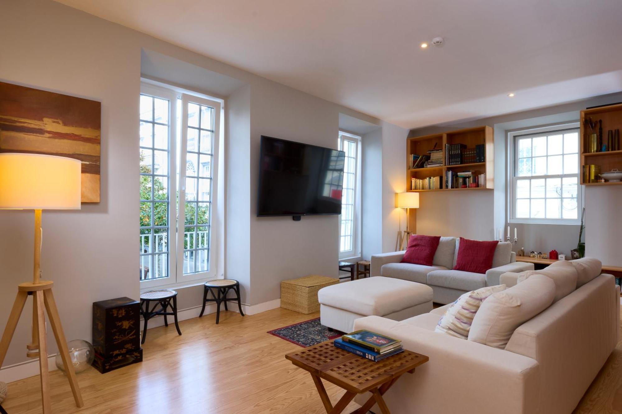 Matriz 55, Hostel & Suites Ponta Delgada Kültér fotó