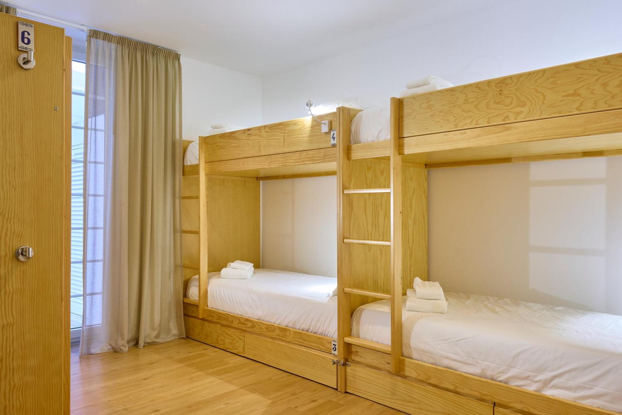 Matriz 55, Hostel & Suites Ponta Delgada Kültér fotó