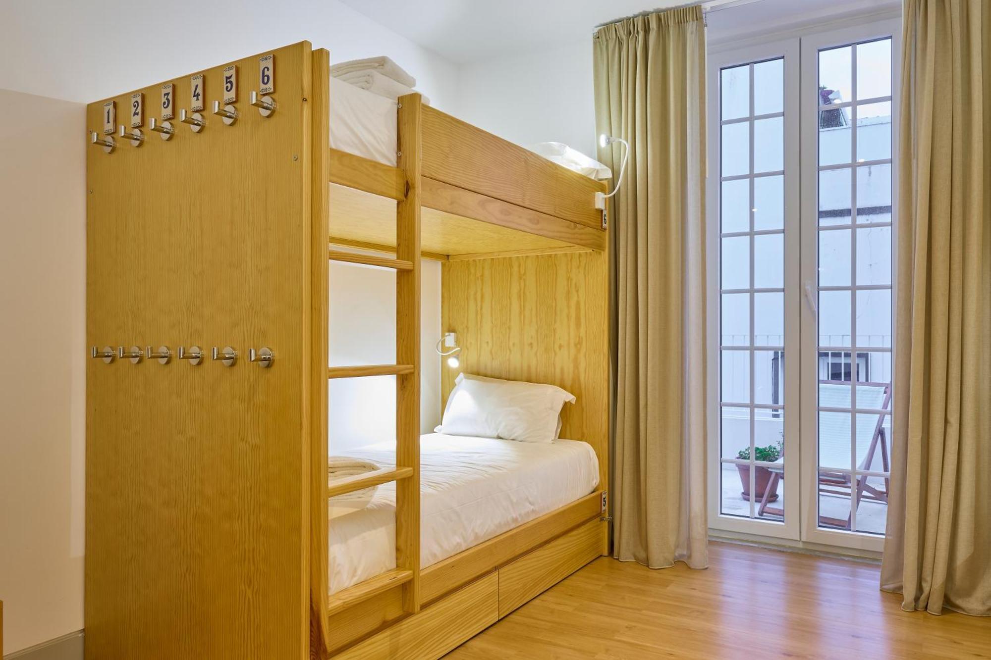 Matriz 55, Hostel & Suites Ponta Delgada Kültér fotó